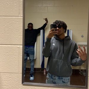 Meet your Posher, Derek